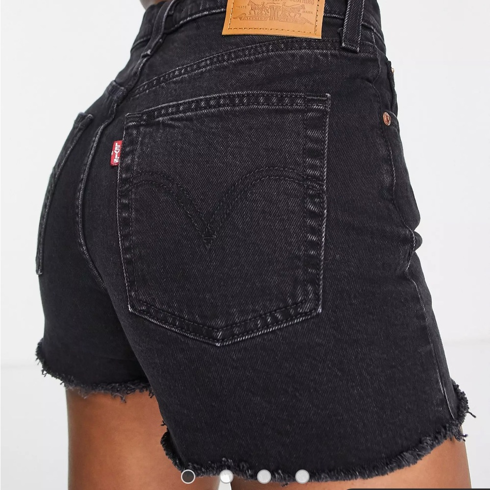 Levi Strauss 501 shorts size 24